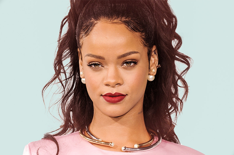 Canna Mom: Rihanna feiert stoned in Berlin